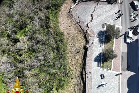 Betroffen von dem Erdrutsch sind wichtige Verkehrsverbindungen in Molise.