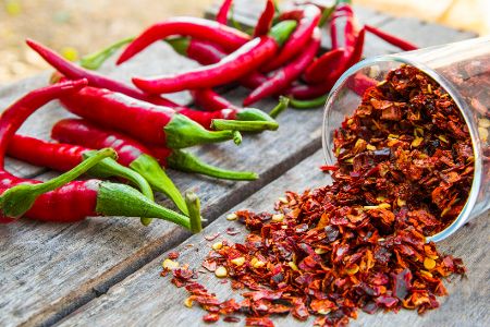 Chili und Chiliflocken