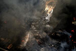 Bei israelischen Luftangriffen im Libanon sind nach libanesischen Angaben mehr als 100 Menschen getötet worden. 