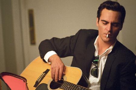 Joaquin Phoenix als Johnny Cash