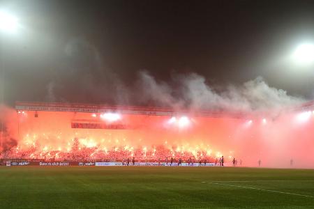 Pyrotechnik: 340.000 Euro Strafe für Union