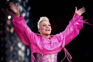 Tony Awards 2026: Sängerin Pink führt durch den Abend