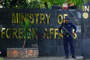 Die Unterhändler der USA und des Irans wollen unter Vermittlung von Pakistan in Islamabad verhandeln.