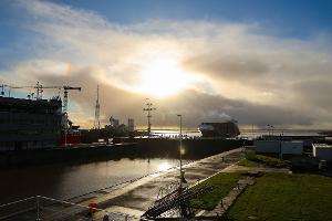 Den Nord-Ostsee-Kanal nutzen wieder mehr Schiffe. (Archivbild)