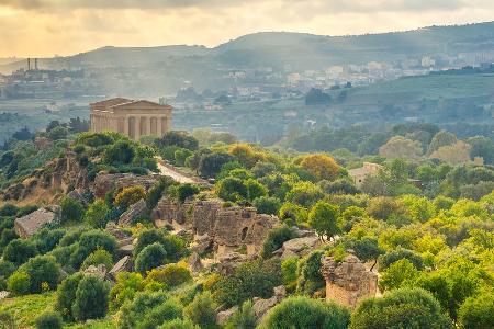 Zwischen Techno und Antike: Aura-Festival bringt Electro nach Sizilien