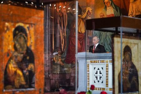 Kremlchef Wladimir Putin hat zum orthodoxen Osterfest eine Waffenruhe in seinem Angriffskrieg gegen die Ukraine angeordnet.