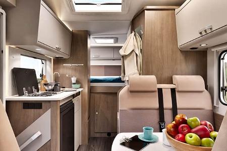 Carado Innen, Carado A 132 Pro, Alkoven, Wohnmobil, Kompakt, Günstig