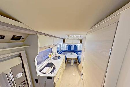 Eura Innen, Eura Mobil Activa One 570 HS, Alkoven, Wohnmobil, Kompakt, Günstig