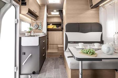 Giottiline Innen, Giottiline Siena 422, Alkoven, Wohnmobil, Kompakt, Günstig