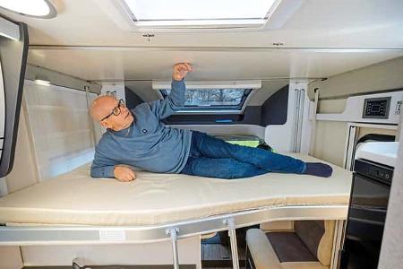 Hubbett, Forster T 745 EB, Wohnmobil, Teilintegriert, Preiswert, Einzelbett