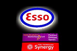 Bertelsmann will das Deutschland-Card Rabattprogramm einstellen, dessen Nutzerinnen und Nutzer unter anderem bei Esso Punkte sammeln können. (Archivbild)