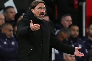 Doppelpack Okafor: ManUnited verliert gegen Farkes Leeds