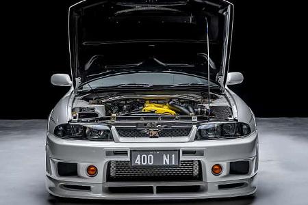 Nissan Skyline GT-R N1 400 N1 von Andrew Hannason