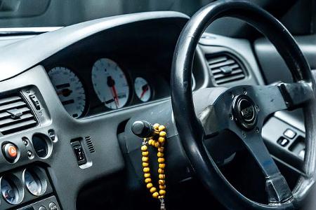 Nissan Skyline GT-R N1 400 N1 von Andrew Hannason