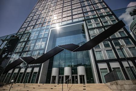 Die Deutsche Börse erwirbt für 200 Millionen Dollar eine Beteiligung an der Kryptoplattform Kraken (Archivbild) 