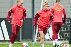 DFB-Frauen gegen Österreich mit Dallmann