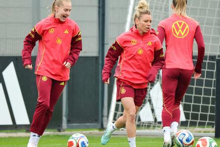 DFB-Frauen gegen Österreich mit Dallmann