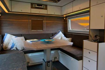 Action Mobil Globecruiser Family 7500