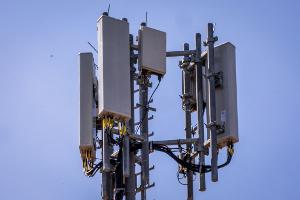 Einer von Zehntausenden Mobilfunk-Antennenstandorten in Deutschland. (Archivbild)