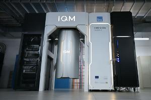 Der europäische Quantencomputer Euro-Q-Exa des finnischen Unternehmens IQM in Garching bei München. In dem Rechner steckt auch deutsche Technologie. (Archiv)
