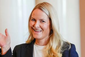 Kronprinzessin Mette-Marit fehlt bei Carl Gustafs Jubiläum