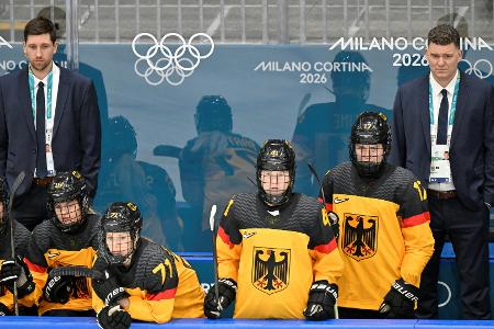 DEB-Team mit zwölf Olympiafahrerinnen gegen die Schweiz