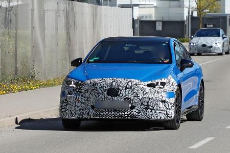 Erlkönig Mercedes C-Klasse EQ Limousine