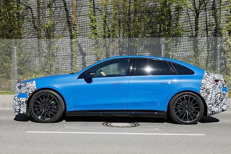 Erlkönig Mercedes C-Klasse EQ Limousine