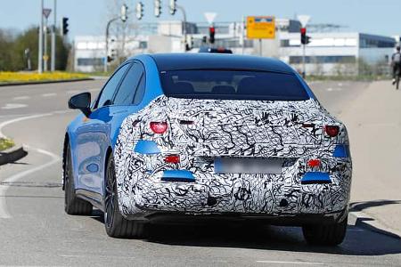 Erlkönig Mercedes C-Klasse EQ Limousine