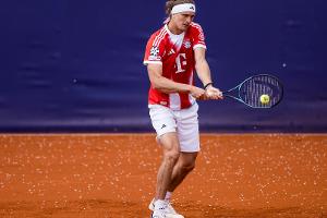 Trotz Olise-Trikot: Zverev im Doppel ausgeschieden