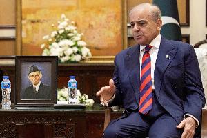 Pakistans Premierminister Shehbaz Sharif rückt in die Rolle eines wichtigen Vermittlers im Iran-Krieg