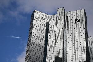 Die Deutsche Bank hat in Sachen Russland-Sanktionen Probleme im eigenen Haus aufgedeckt (Archivbild)