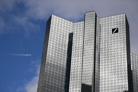 Die Deutsche Bank hat in Sachen Russland-Sanktionen Probleme im eigenen Haus aufgedeckt (Archivbild)