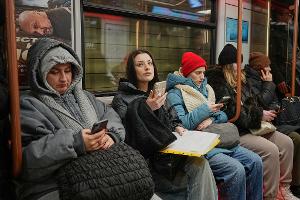 Viele Russen beklagen sich über die ständigen Abschaltungen des mobilen Internets. (Archivbild)