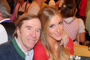 Baby von Tochter Alana ist da: Günter Netzer ist Opa geworden