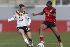 WM-Quali: DFB-Frauen mit Nullnummer in Österreich