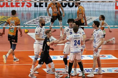 Matchball abgewehrt: Friedrichshafen schlägt Berlin