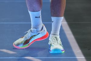 "Ungewohnt": Glasboden sorgt für Gesprächsstoff