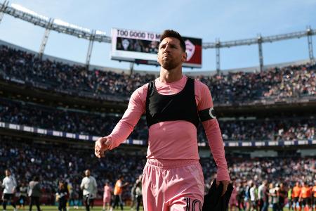 Messi glänzt bei Debüt von Trainer Hoyos