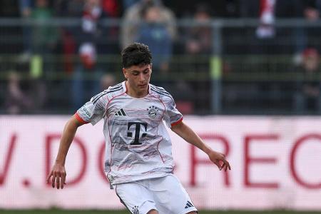 Deniz Ofli (ab 85.) - ohne Bewertung - Übernahm für die letzten Minuten die rechte Abwehrseite und feierte damit sein Bundesligadebüt. Fand dort nicht sofort Zugriff und wirkte beim zweiten VfB-Tor wie viele Kollegen unsortiert.