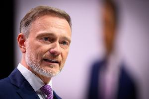 Christian Lindner ist seit rund einem Jahr Vater einer Tochter. (Archivfoto)