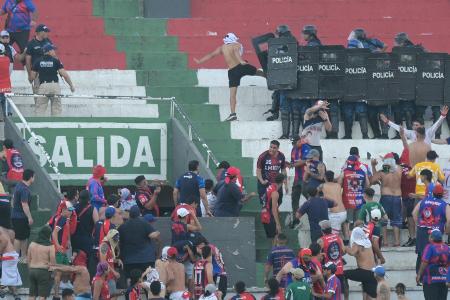 Randale: Spielabbruch in Paraguay