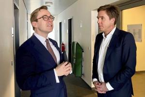 Konfrontation: Markus Feldenkirchen trifft Philipp Amthor