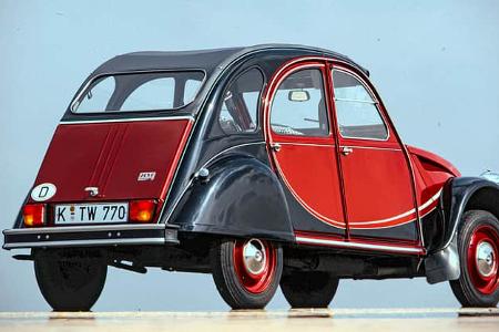75 Jahre ams 21.1. Ente 2CV