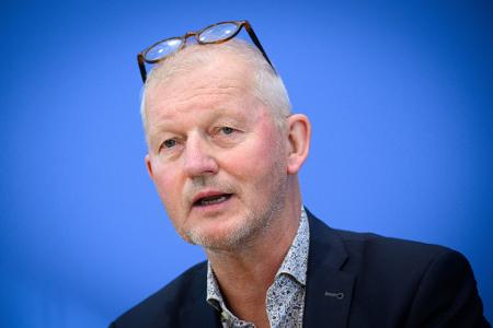 Der Erziehungswissenschaftler Olaf Köller sieht neben den Risiken auch die Chancen für Jugendliche im digitalen Raum. (Archivbild)
