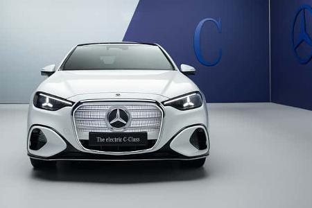 Mercedes C400 4Matic EQ Elektro SPERRFRIST 20.04.26 13 Uhr