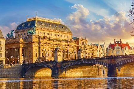 Teurer Sprit? In den Urlaub mit nur einer Tankfüllung