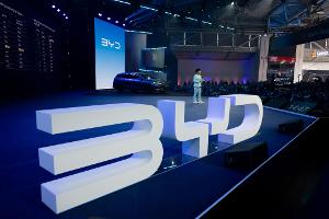 Der chinesische Hersteller BYD drängt nach Europa und Deutschland. (Archivbild)