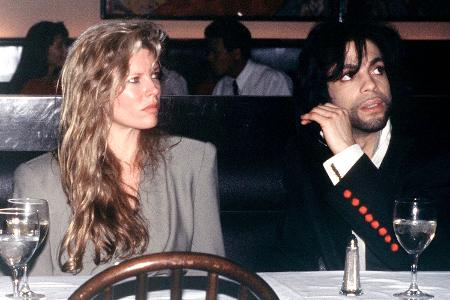 Ein Album mit Kim Basinger