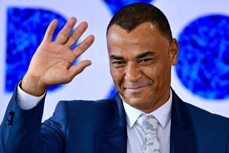 Cafu adelt Bayern: 